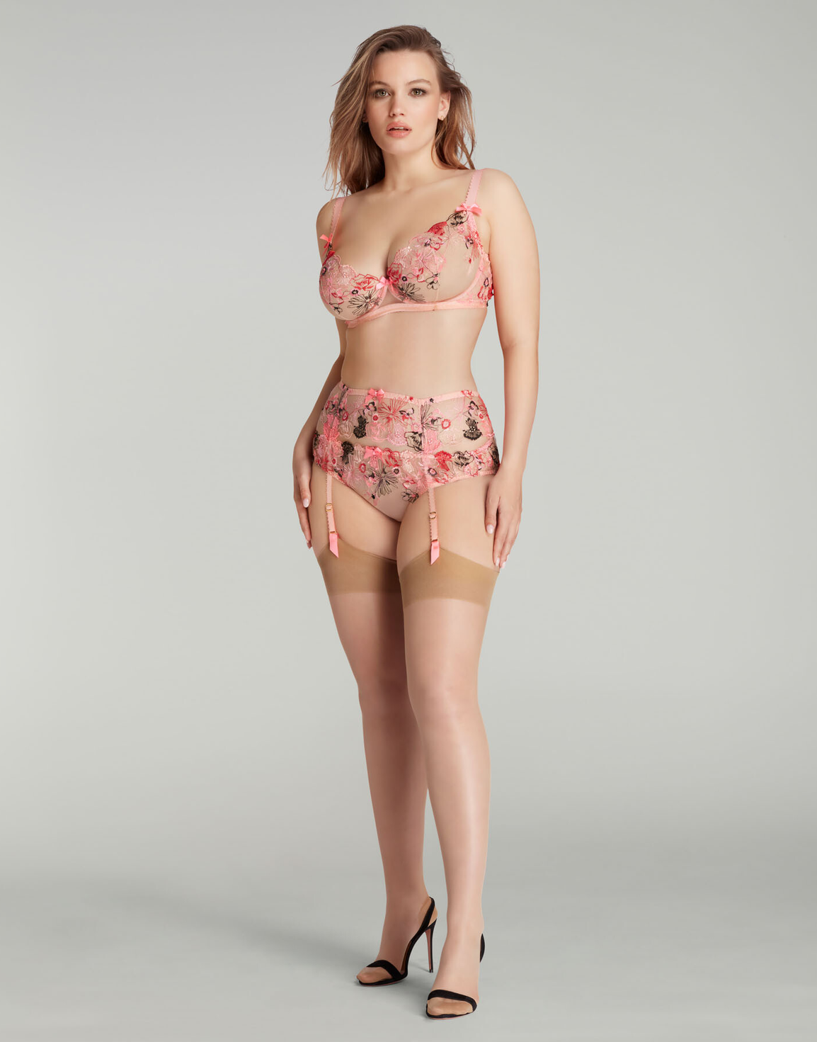 Zuri Plunge Underwired Bra Pink | Agent Provocateur