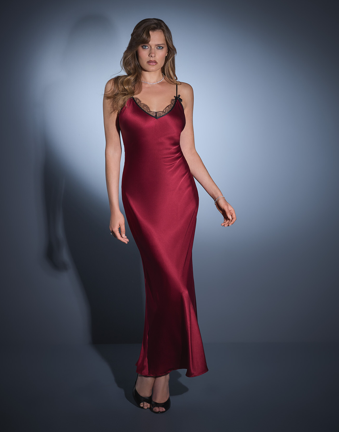 Sammi Long Slip Burgundy/Black | Agent Provocateur