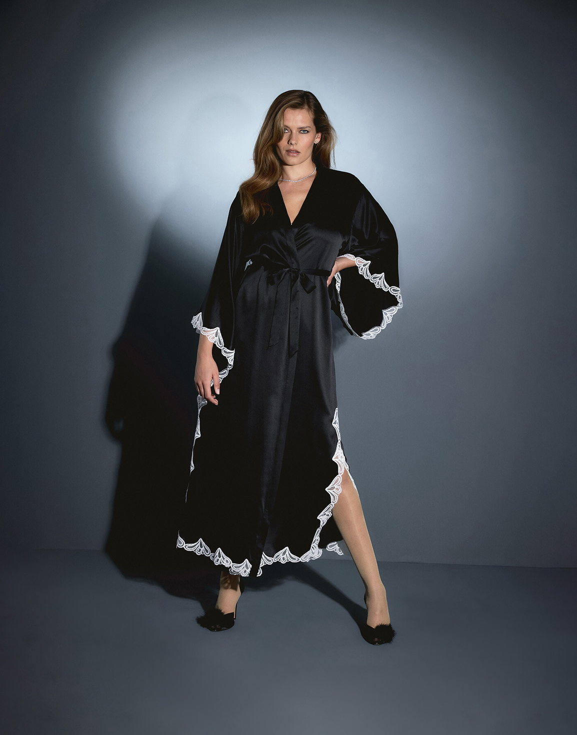 Nelle Long Gown Black/Ivory | Agent Provocateur