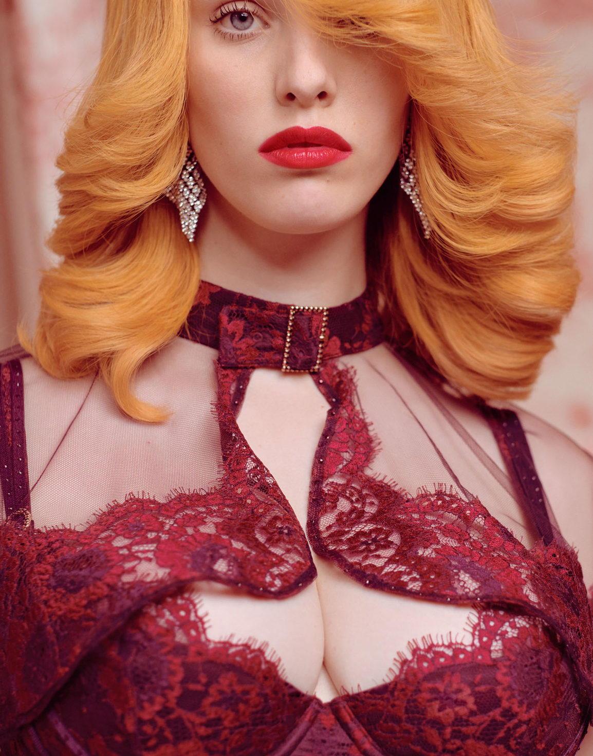 Delora Cape Red | Agent Provocateur