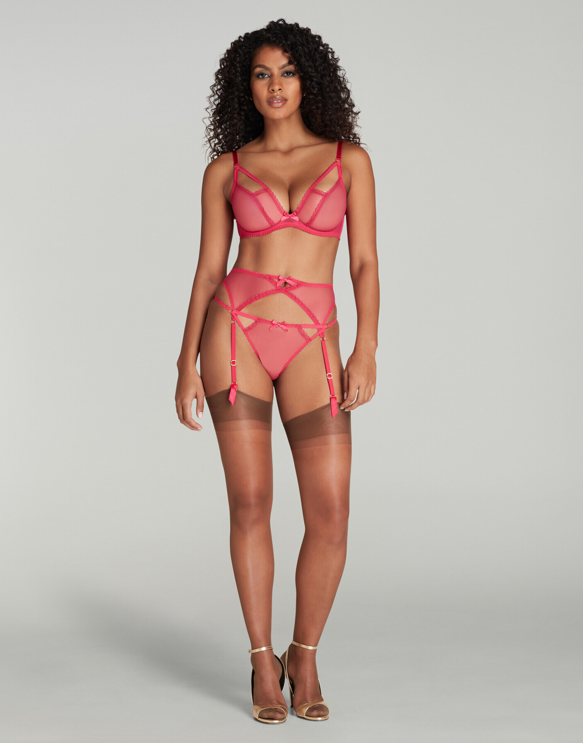 Fia Plunge Underwired Bra Pink | Agent Provocateur