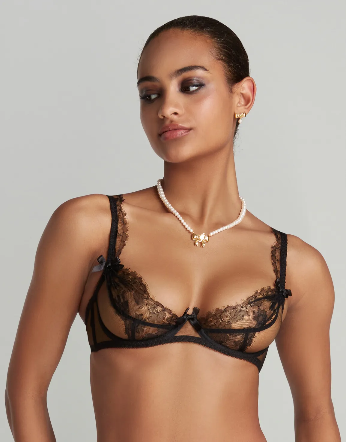 Willa Plunge Non Padded Bra Black | Agent Provocateur