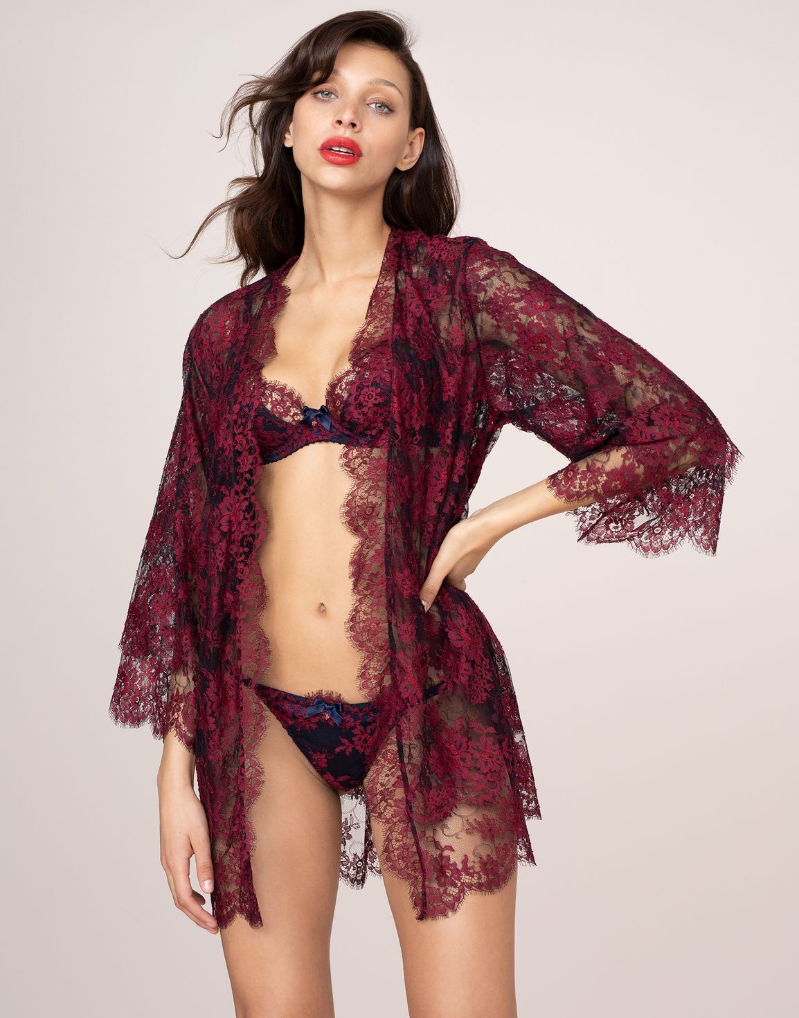 Carline Plunge Underwired Bra Burgundy | Agent Provocateur