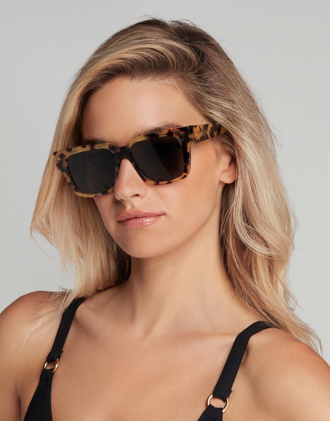 Debie Sunglasses Tortoise/Black | Agent Provocateur