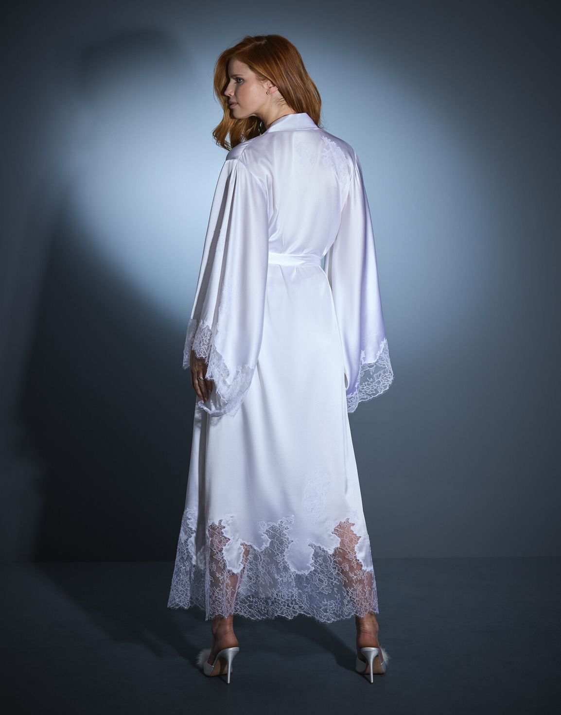 Christi Long Kimono White | Agent Provocateur