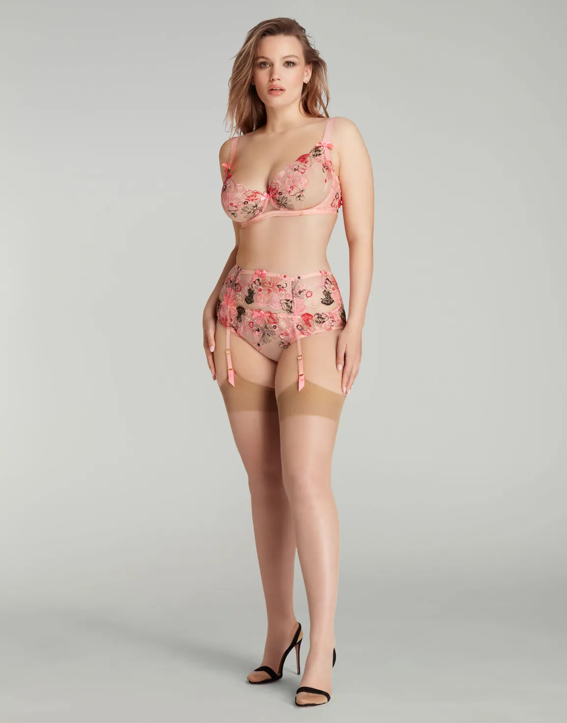 Zuri Plunge Underwired Bra Pink | Agent Provocateur