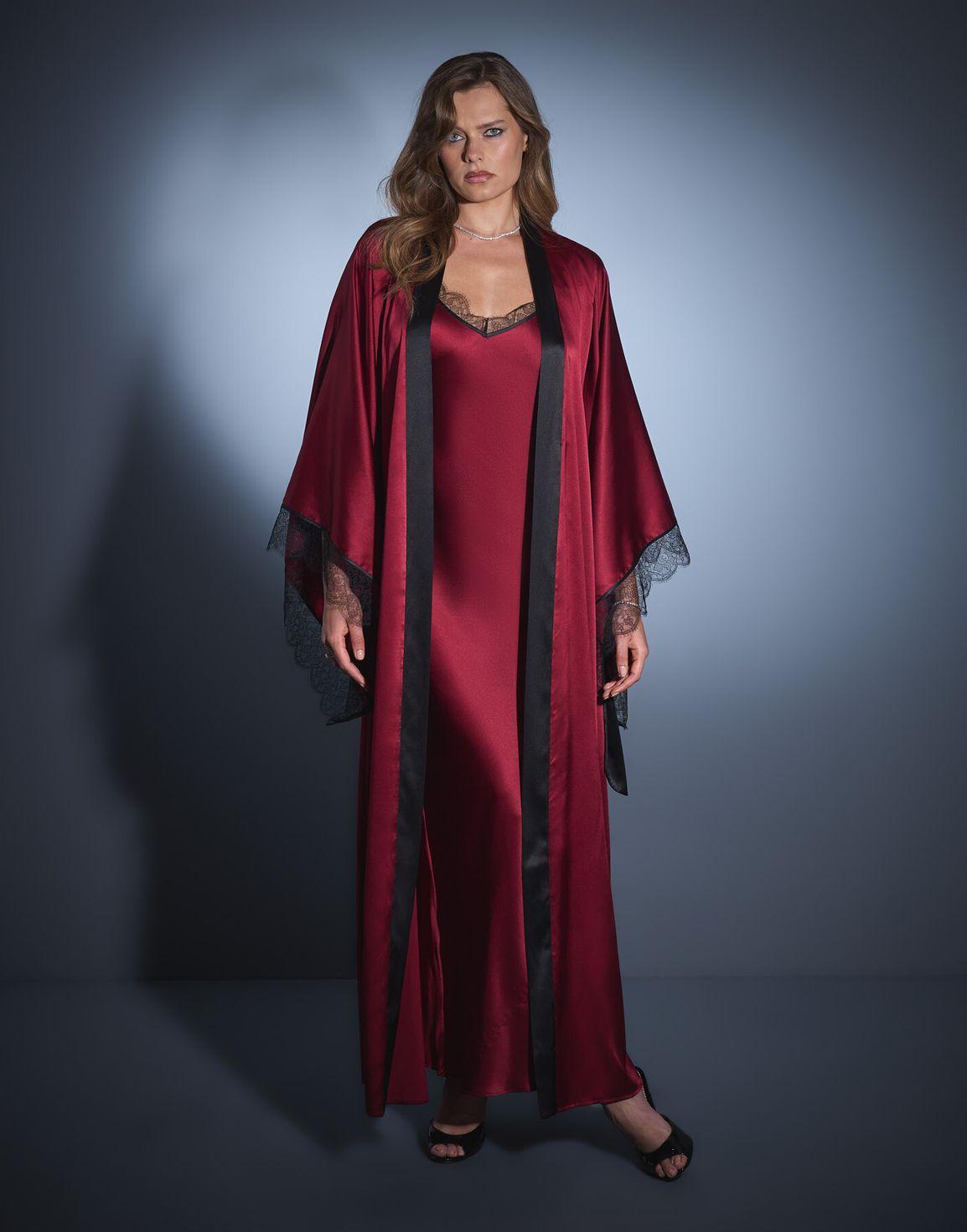 Sammi Long Kimono Burgundy/Black | Agent Provocateur