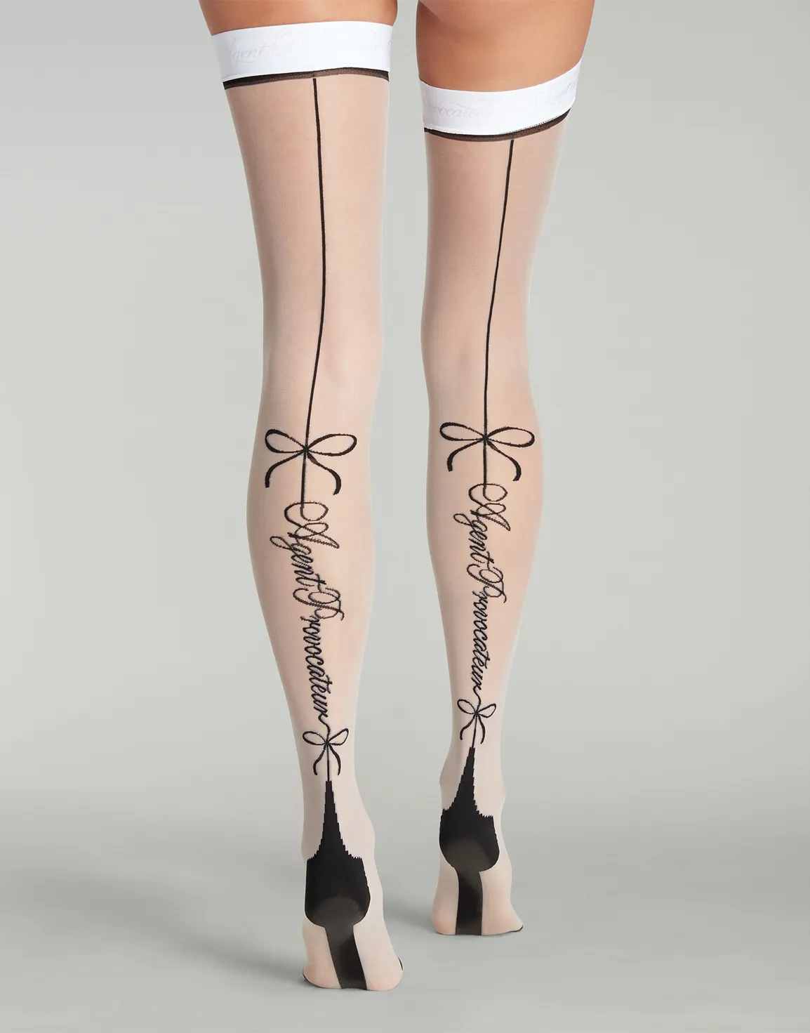 AP Signature Hold Ups White/Black | Agent Provocateur