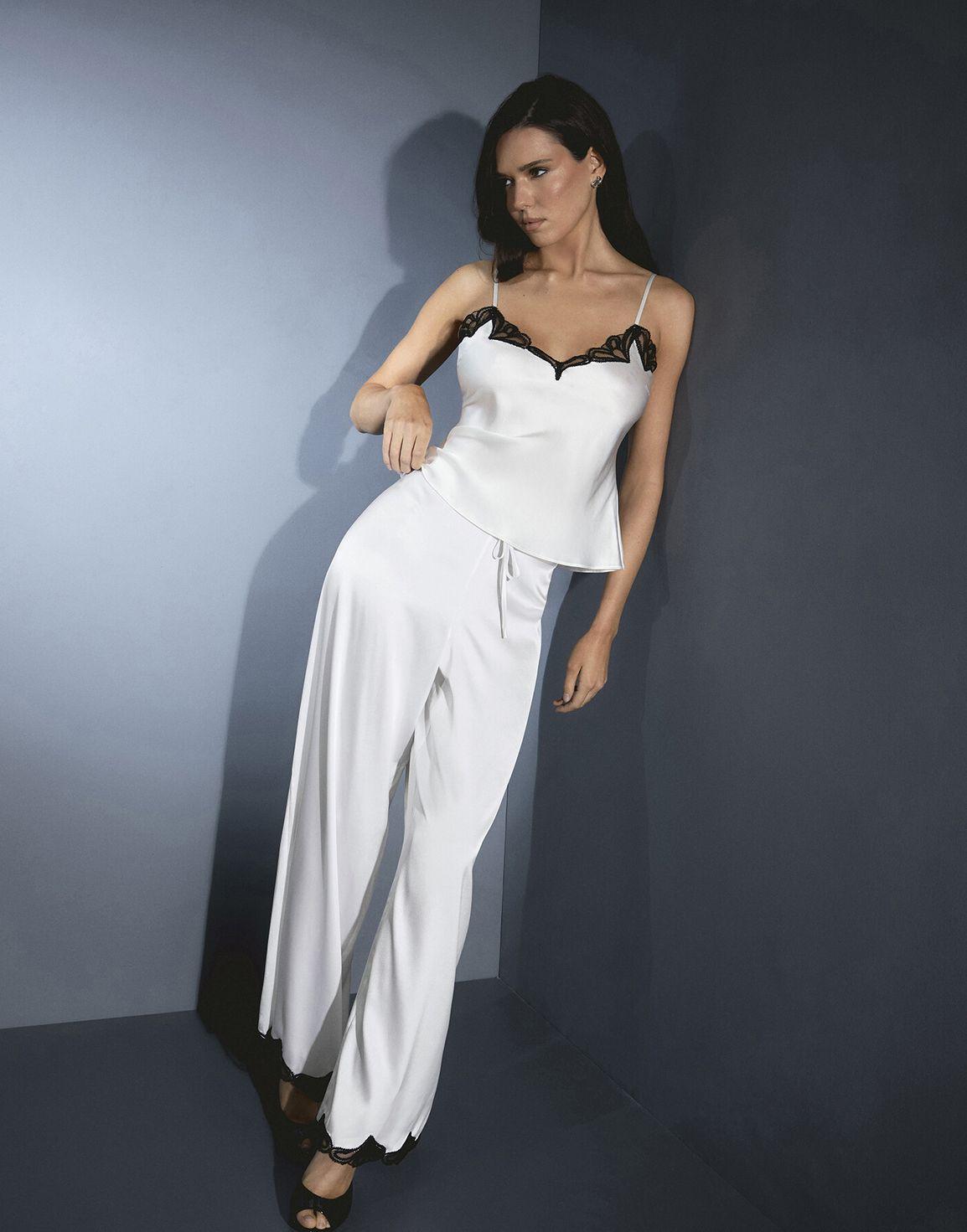 Nelle Cami Ivory/Black | Agent Provocateur