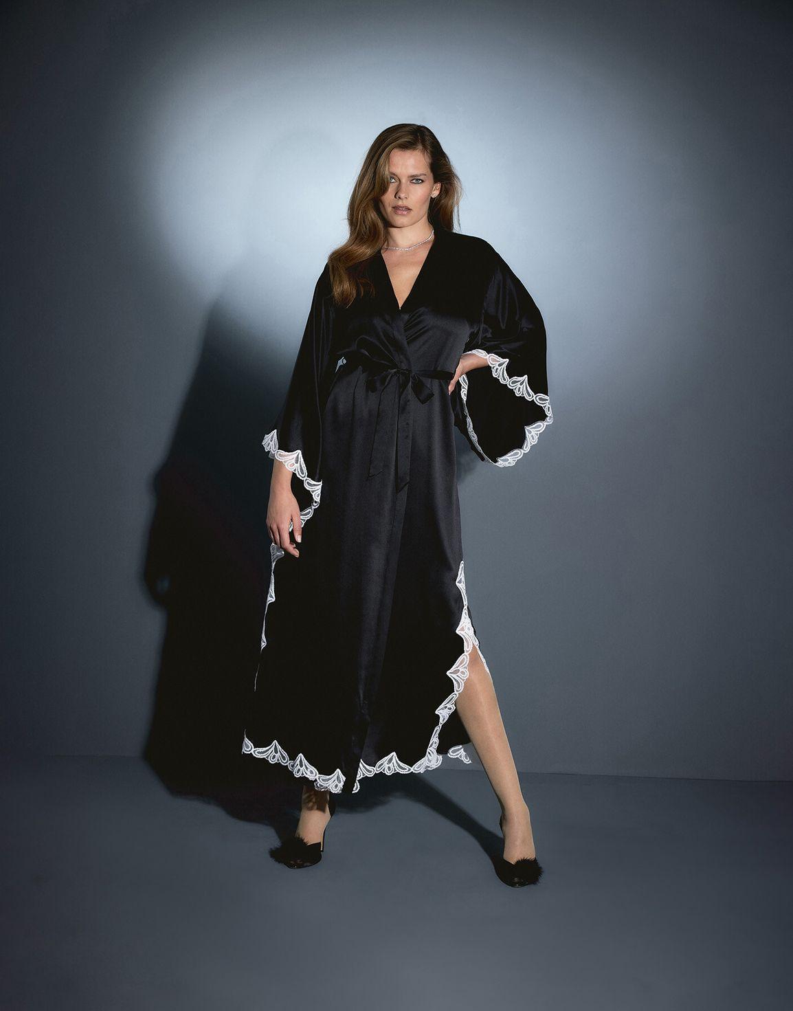 Nelle Long Gown Black/Ivory | Agent Provocateur