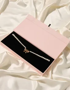 Brady Necklace Gold/Pearl | Agent Provocateur