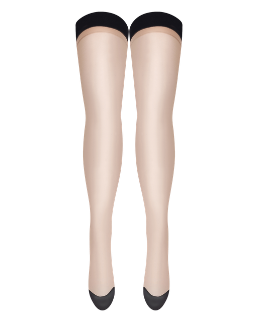 Tease Me Hold Ups Champagne | Agent Provocateur
