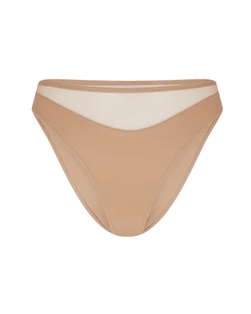 Lucky High Leg Brief Noisette | Agent Provocateur