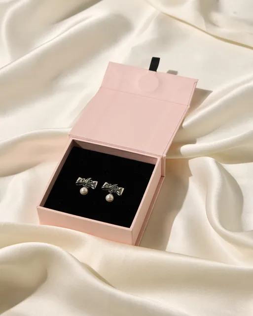 Beki Earrings Silver/Crystal | Agent Provocateur