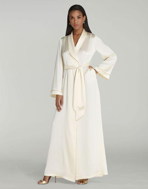 Agent Provocateur Classic Silk Dressing Gown In Ivory