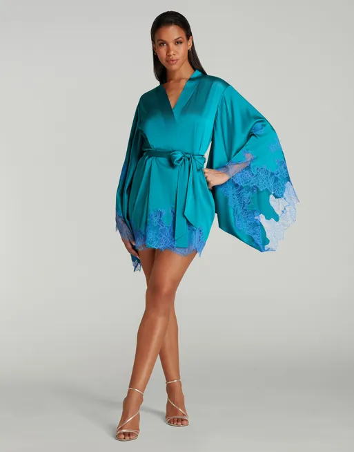 Kimono agent provocateur online