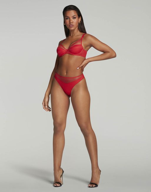 Lucky Padded Plunge Underwired Bra in Red